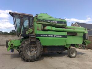 Deutz-Fahr M 2680 Combine