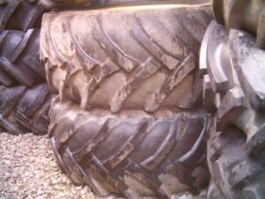 Part Worn 700/65x38 Trelliborg Wheels