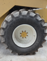 Goodyear 620/75R30 8 Stud NH Combine