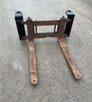 Adjustable Pallet Forks