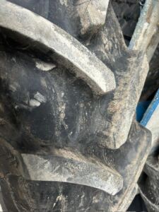 MF 320/85R32 (12.4R32) Wheels