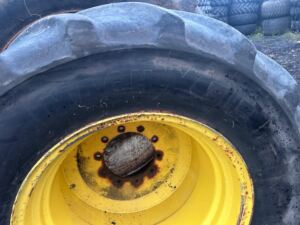 Michelin 900/50R42 & 710/55R30 10 Stud Wheels