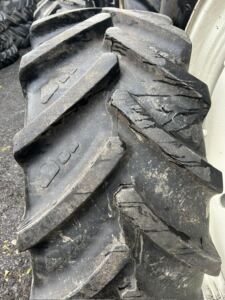 Full Set NH Wheels - 540/65R38 & 440/65R28