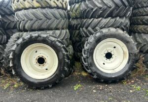 Full Set NH Wheels - 540/65R38 & 440/65R28