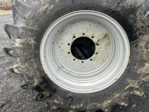Full Set 650/65R42 & 540/65R30 10 Stud Wheels