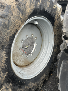 Full Set 650/65R42 & 540/65R30 10 Stud Wheels