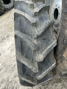 Full Set MF Wheels - 420/85R34 & 340/85R24