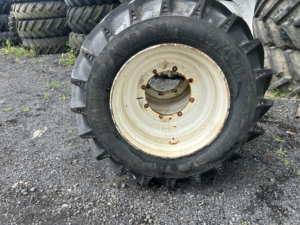 Trelleborg 600/55x30.5 NH 8 Stud Wheels