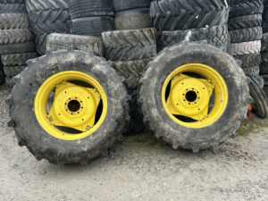 Full Set JD Wheels 480/70R30 & 320/70R24