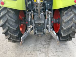 Claas 340 Axos CX With MX T8 Loader