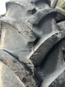 Full Set NH Row Crops 380/90R46 & 380/85R30