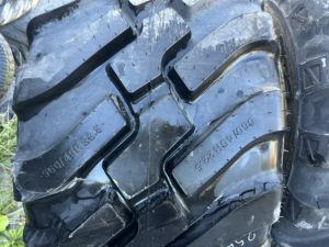 New 560/45R22.5 Wheels