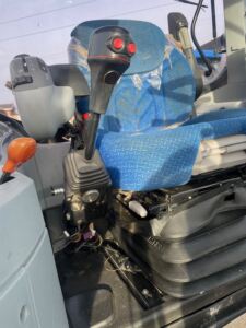 New Holland (Stoll) 740TL