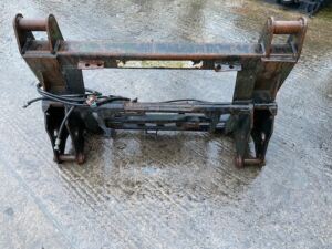 Quicke Q Series Hydraulic Locking Headstock