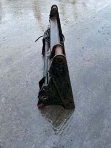 Quicke Q Series Hydraulic Locking Headstock