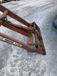 Quicke E 2230