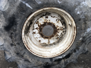 Goodyear 800/65R32 Wheels