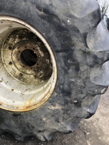 Goodyear 800/65R32 Wheels