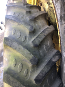 JD Row Crop Wheels - 520/85R46 & 380/85R38