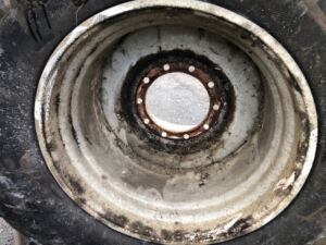 Michelin 1050/50R32 Flotation Wheels