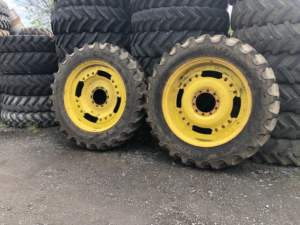 Full Set JD Row Crops 420/80R46 & 380/85R30