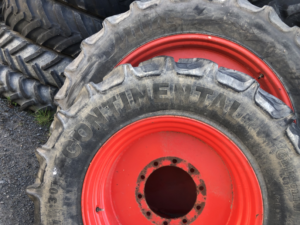 Full Set Row Crops Wheels - 380/90R46 & 380/85R30