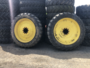 Set JD Row Crop Wheels - 380/90R50 & 340/85R36