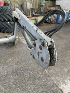 MX T8 - Hydraulic Self Levelling