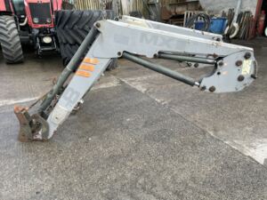 MX T8 - Hydraulic Self Levelling