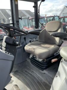 New Holland TS100