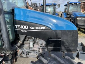 New Holland TS100