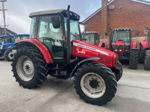 Massey Ferguson 5455