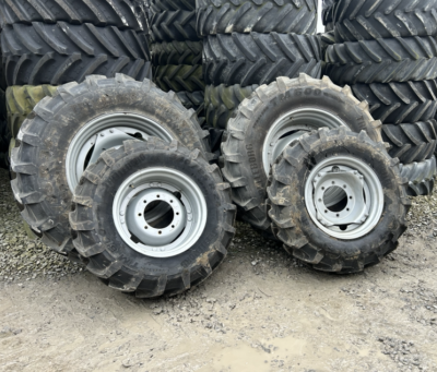 Full Set MF Wheels - 420/85R34 & 340/85R24