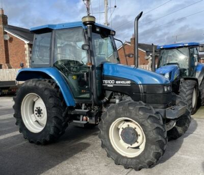 New Holland TS100